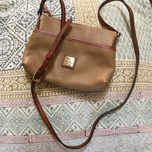 Dooney and Bourke crossbody bag